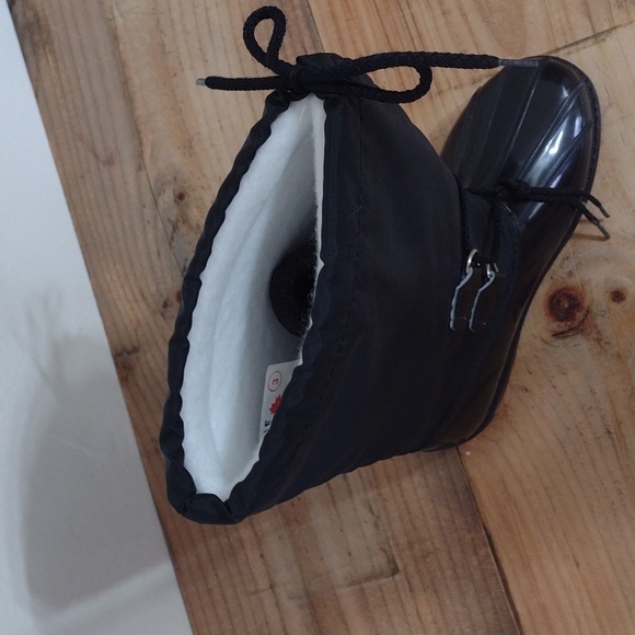 Maple Leaf Shoes Vintage Rockies Black Waterproof Rain & Snow Boots NEW Size 3 - Picture 9 of 16